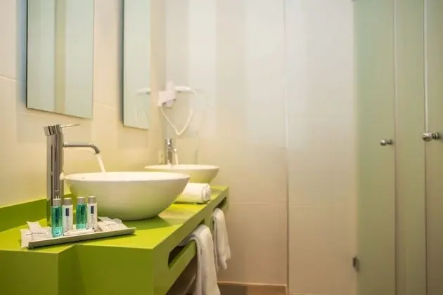 Junior Süit, Balkon (2 Adults + 2 Chidren)