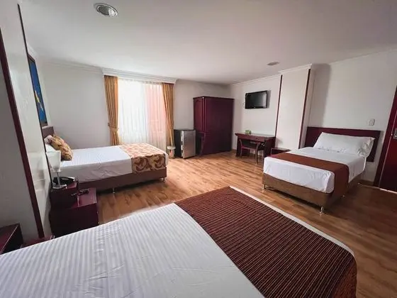 Standard Dört Kişilik Oda