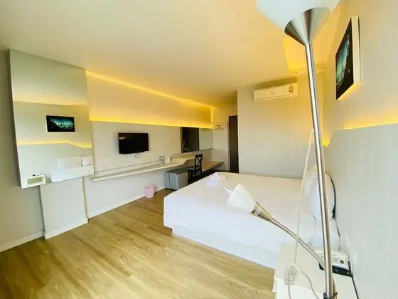 Standard Double Room with Garden view