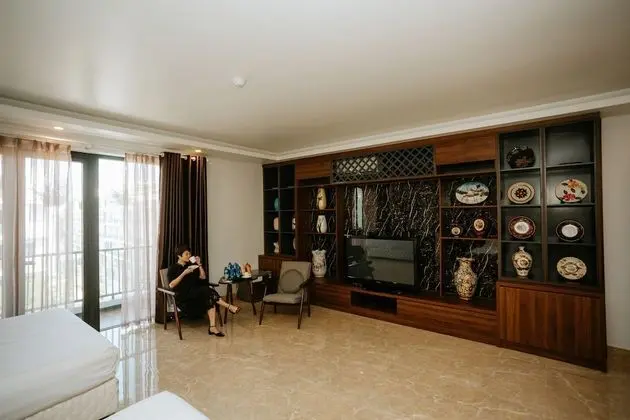 Family Oda, Okyanus Manzaralı