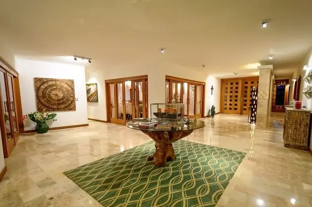 Luxury Villa