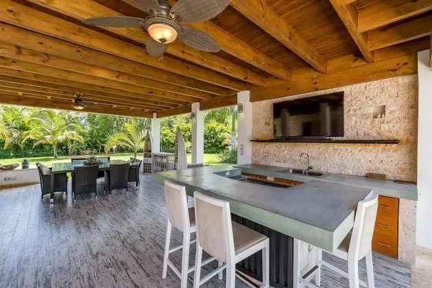 Villa