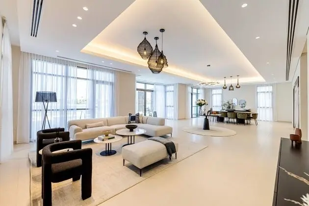 DHH - 5 Bed VillaB Pool + Beach Access Palm Jumeirah