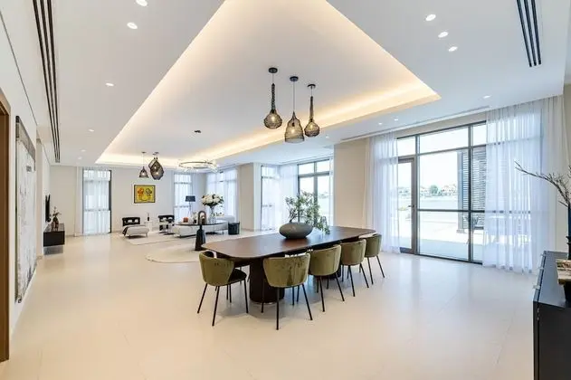 DHH - 5 Bed VillaB Pool + Beach Access Palm Jumeirah
