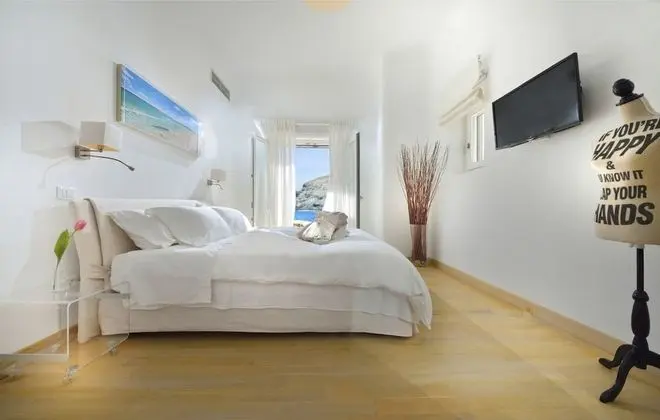 Luxury Villa, Birden Çok Yatak Odası