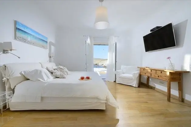 Luxury Villa, Birden Çok Yatak Odası