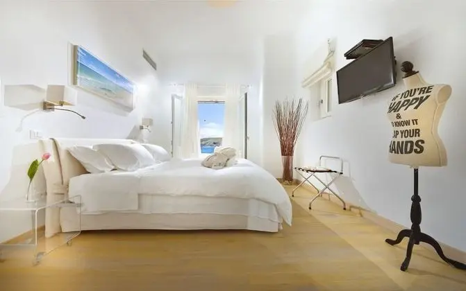 Luxury Villa, Birden Çok Yatak Odası