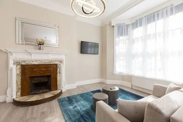 Luxury Apart Daire, Banyolu/Duşlu