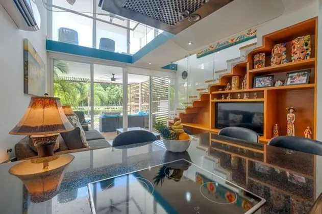 Daire, 2 Yatak Odası, Balkon