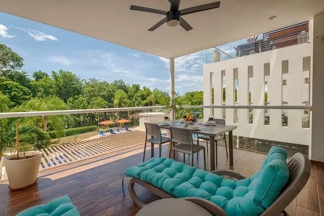 Daire, 2 Yatak Odası, Balkon