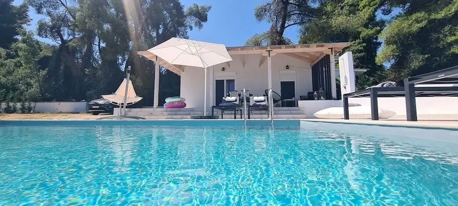 Luxury Villa, 1 Yatak Odası, Kişiye Özel Havuzlu, Deniz Manzaralı