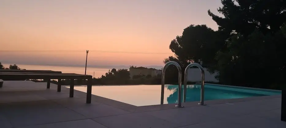 Luxury Villa, 1 Yatak Odası, Kişiye Özel Havuzlu, Deniz Manzaralı