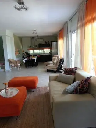 Luxury Villa, 5 Yatak Odası, Kişiye Özel Havuzlu, Denize Bakan