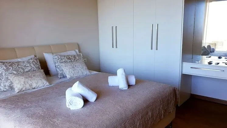 Apart Daire, 2 Yatak Odası, Deniz Manzaralı