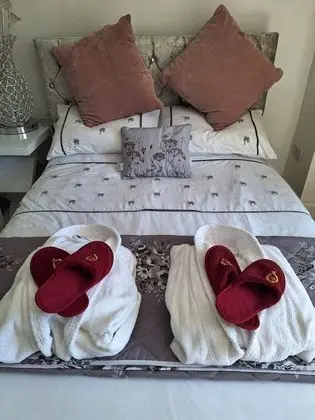 Stüdyo, 1 Büyük (Queen) Boy Yatak ve Çekyat