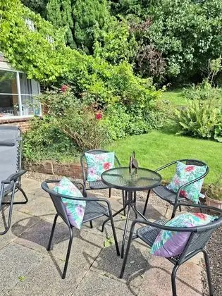 Stüdyo, 1 Büyük (Queen) Boy Yatak ve Çekyat