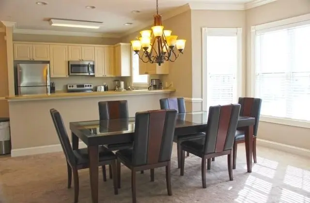 Daire, Birden Çok Yatak (Luxurious Golf Villa Near Broadway at)