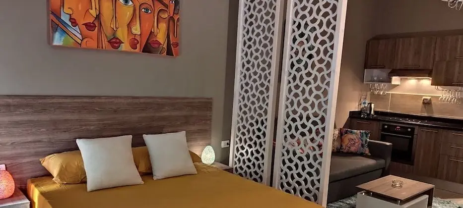 Elite Stüdyo, 1 En Büyük (King) Boy Yatak ve Çekyat, Havuz Manzaralı, Denize Bakan