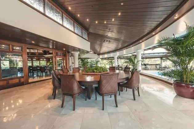 Villa, Sigara İçilebilir