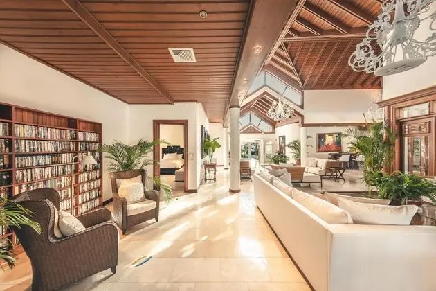 Villa, Sigara İçilebilir