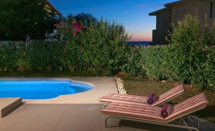 Luxury Villa, 4 Yatak Odası, Kişiye Özel Havuzlu, Bahçe Manzaralı