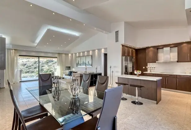 Villa, Deniz Manzaralı