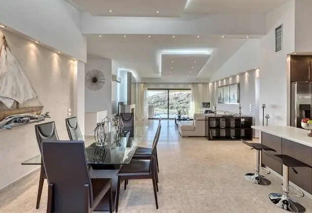 Villa, Deniz Manzaralı
