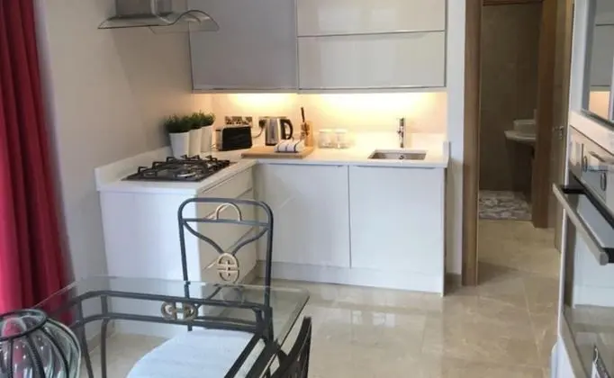 Apart Daire, 1 En Büyük (King) Boy Yatak