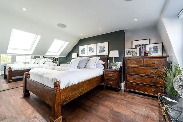 Exclusive Ev (2 Bedrooms)