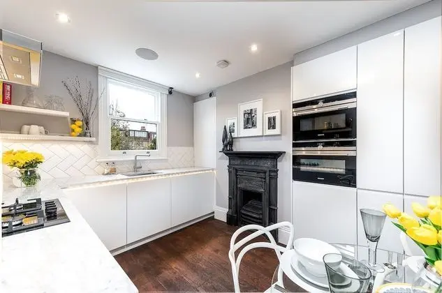 Exclusive Ev (2 Bedrooms)