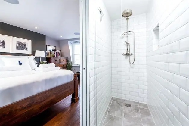 Exclusive Ev (2 Bedrooms)