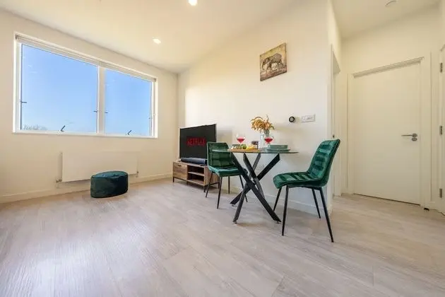 Superior Apart Daire, Özel Banyo (106N Platform North)