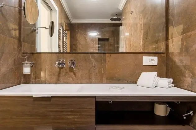 Luxury Süit, Birden Çok Yatak