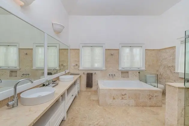 Luxury Villa