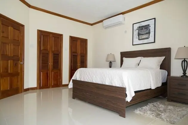 Luxury Sıra Ev, Birden Çok Yatak