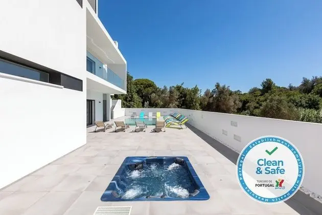 Villa, Birden Çok Yatak Odası, Engellilere Uygun, Şömine