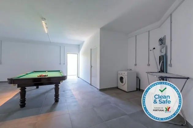 Villa, Birden Çok Yatak Odası, Engellilere Uygun, Şömine