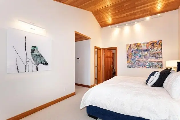 Ev, Birden Çok Yatak (Luxury 5 Bedroom Blueberry Chalet)