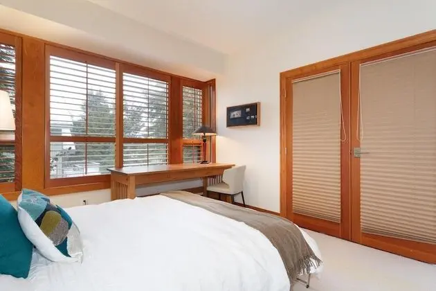 Ev, Birden Çok Yatak (Luxury 5 Bedroom Blueberry Chalet)