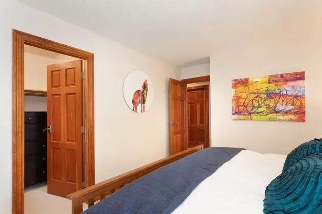 Ev, Birden Çok Yatak (Luxury 5 Bedroom Blueberry Chalet)