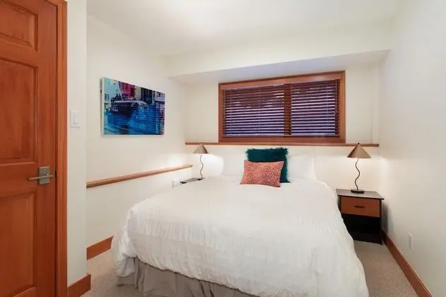 Ev, Birden Çok Yatak (Luxury 5 Bedroom Blueberry Chalet)