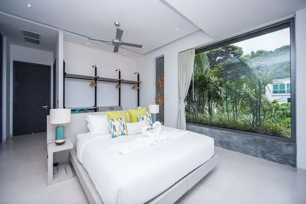 5-Bedroom Villa
