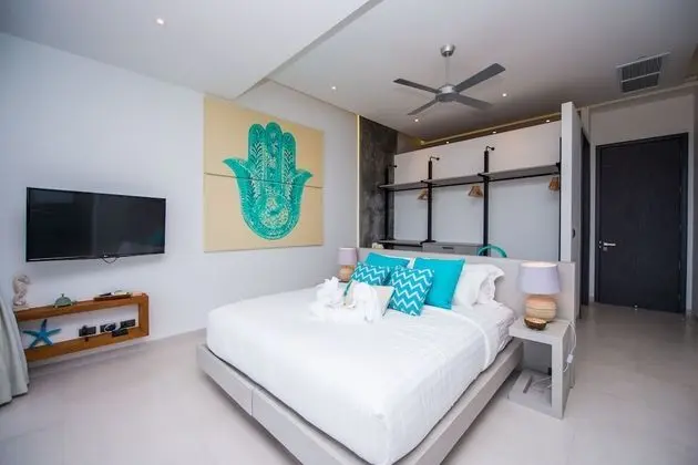 5-Bedroom Villa