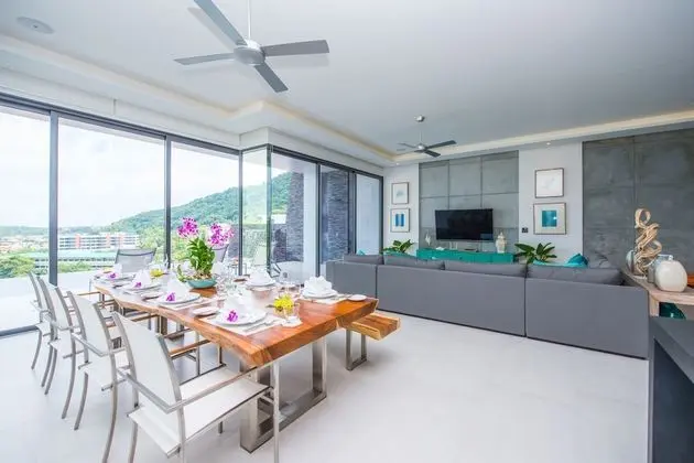 5-Bedroom Villa