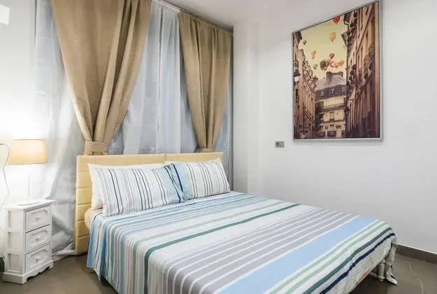 Apart Daire, 5 Yatak Odası