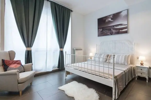 Apart Daire, 5 Yatak Odası