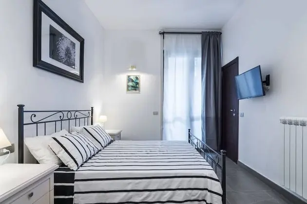 Apart Daire, 5 Yatak Odası