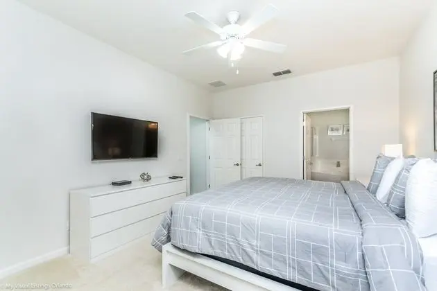 Villa (5196OA Luxury 6 Bedroom 4.Bath  Home )