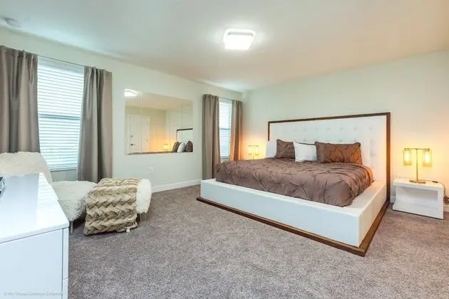 Villa (5416SC Luxury 6 Bedroom 4.Bath  Home )