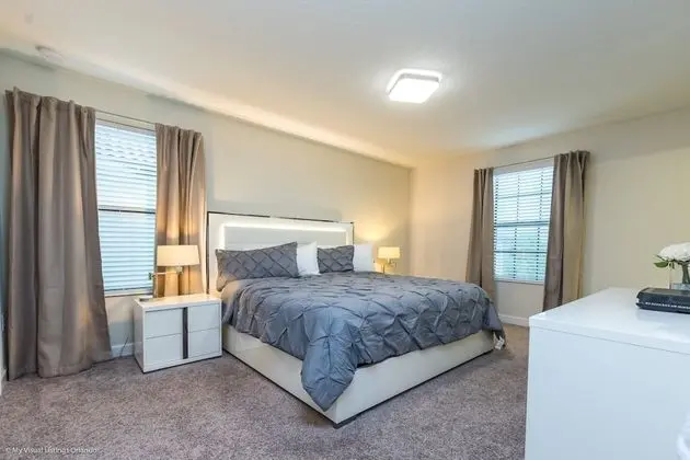 Villa (5416SC Luxury 6 Bedroom 4.Bath  Home )